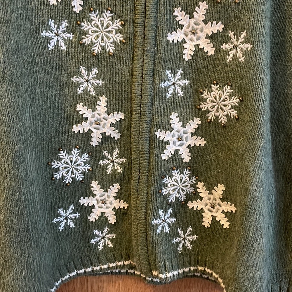 Croft & Barrow Petite Sz P/M Snowflake Sweater - Picture 9 of 11